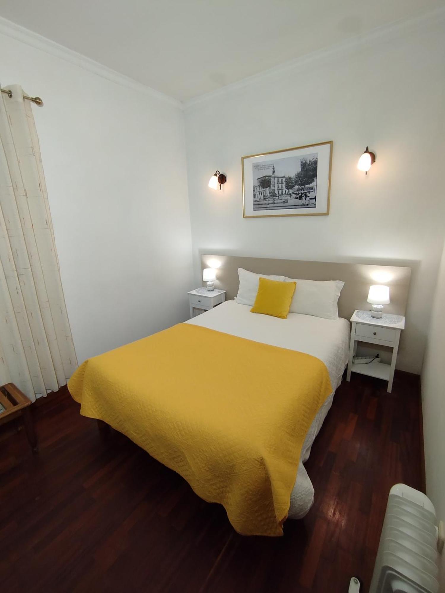 Al - Casa 42 Hotel Monção Buitenkant foto